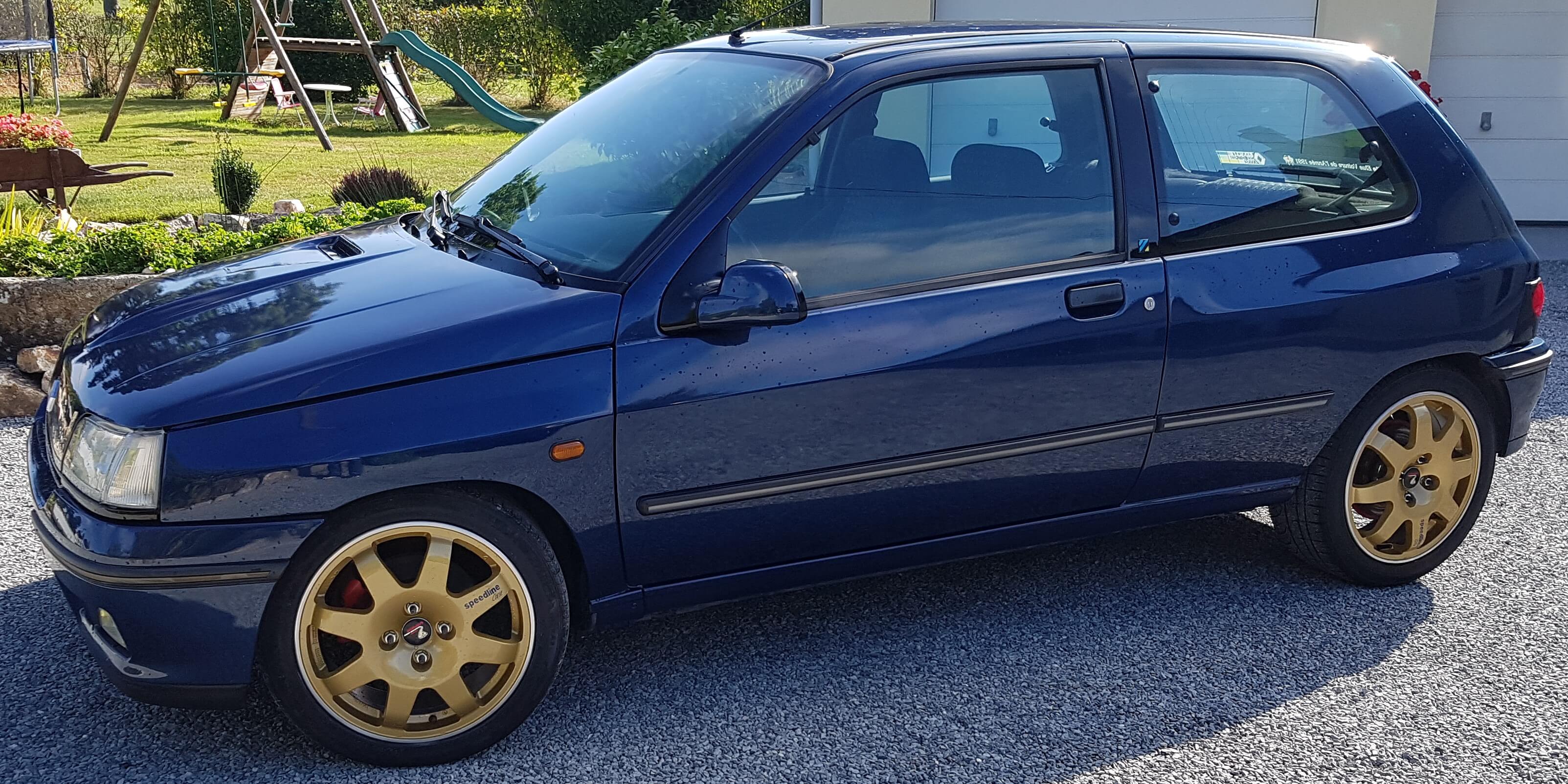 Clio Williams entièrement restaurée